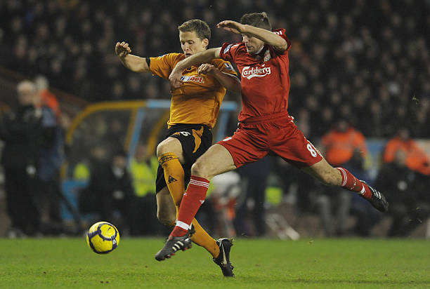 替补席上的 替补席上的