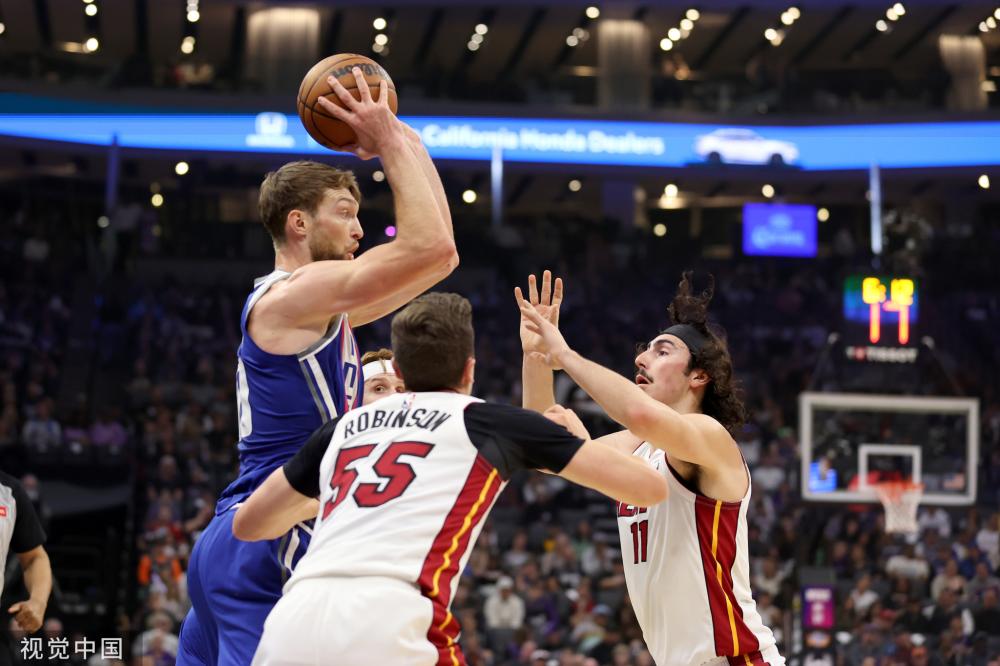 由于人员的 由于人员的